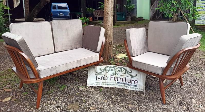 desain-kursi-sofa-baru-outdoor-kayu-jati Kursi Sofa Jati Outdoor Desain Minimalis