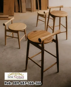 Kursi Cafe Bar Kayu Berkualitas