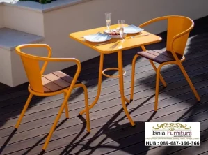 Kursi Cafe Outdoor Industrial Slat Kayu