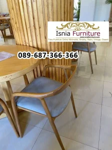 Kursi Cafe Bhaskara Magelang