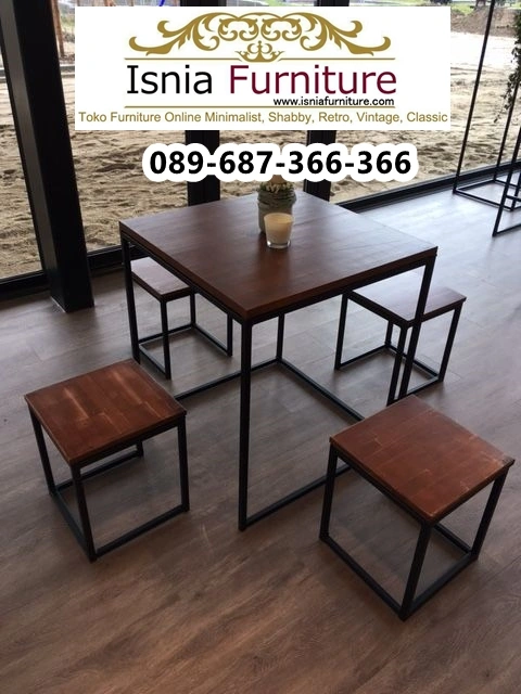 Set-Meja-Kursi-Cafe-Besi-Kombinasi-Jati Set Meja Kursi Cafe Besi Kombinasi Jati
