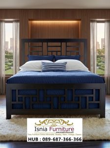 Tempat Tidur Minimalis Ornamen Geometris Kayu Jati Solid